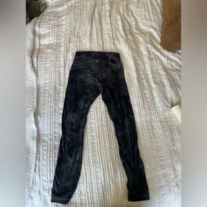 Lululemon Align black and grey camo leggings, high rise, 7/8 length, size 4